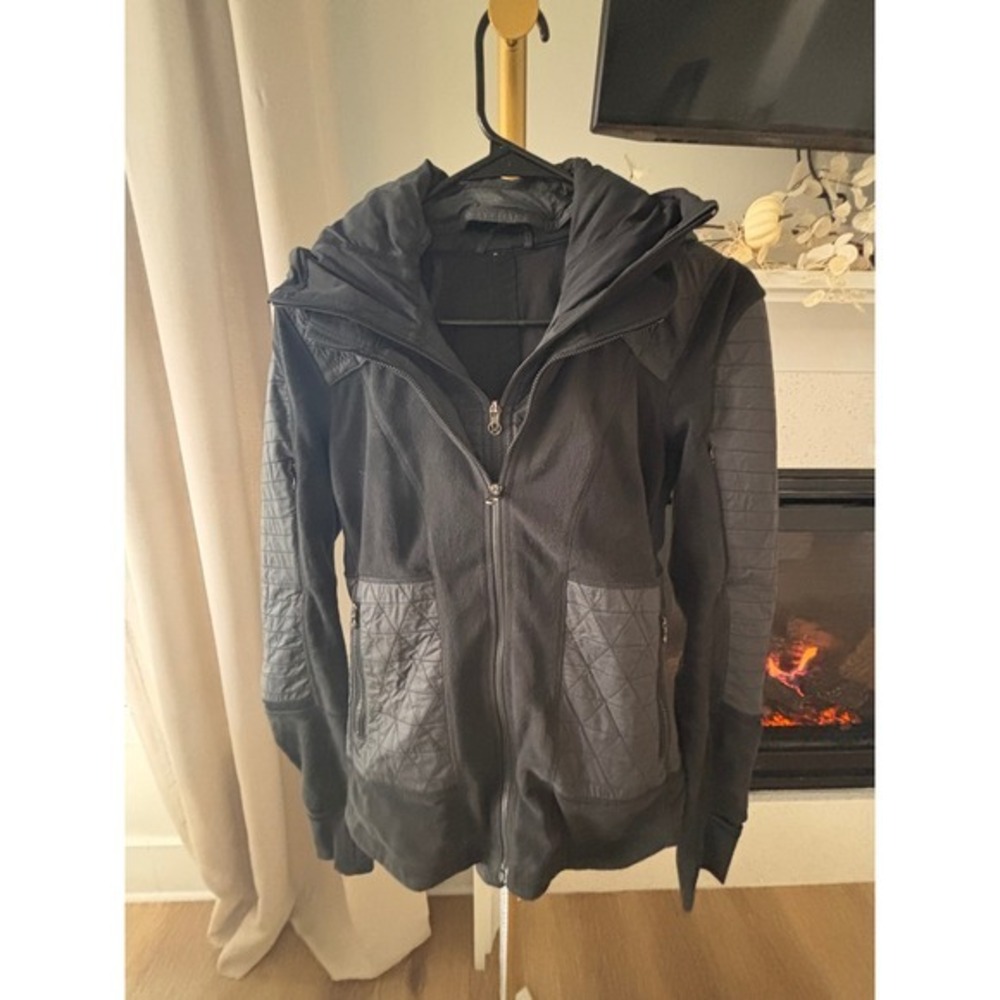 *rare* Lululemon Hooded Fleece Jacket Quilted‎ Accents Black Women's-6